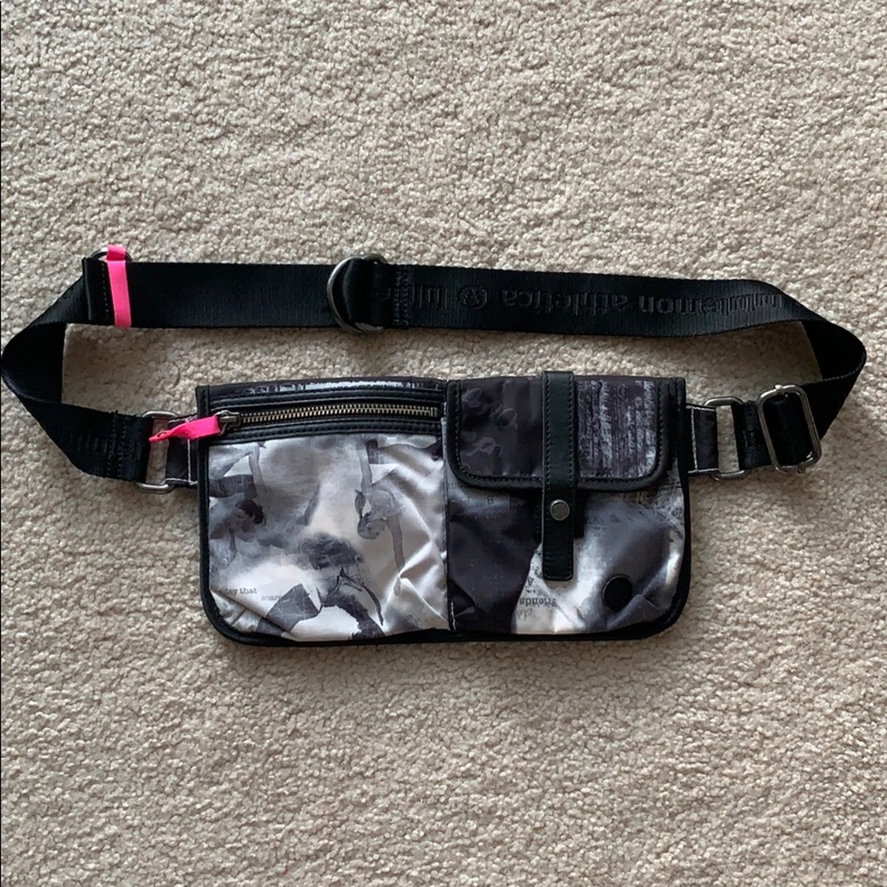 Lululemon waist/fanny pack